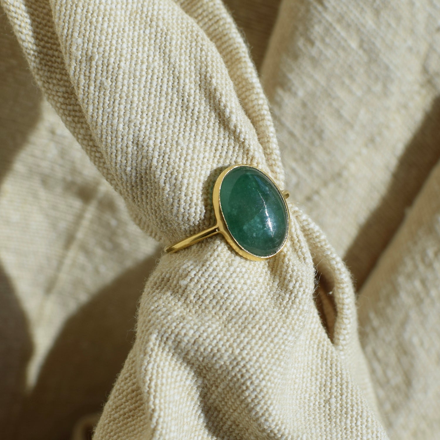 Emerald Cabochon Signet – The Forest Heart Ring size 6.5