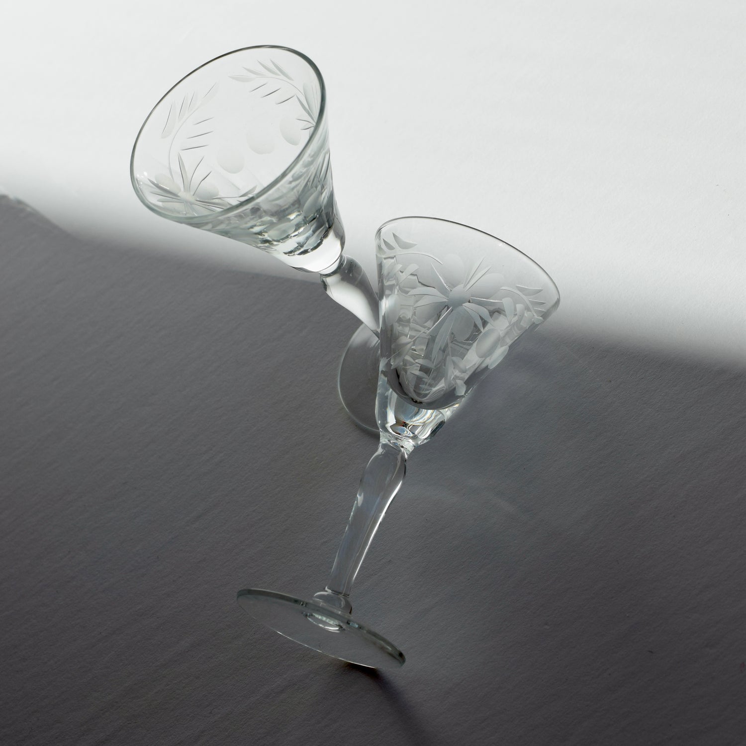 Vintage Etched Glasses — Set of 2 (4.5