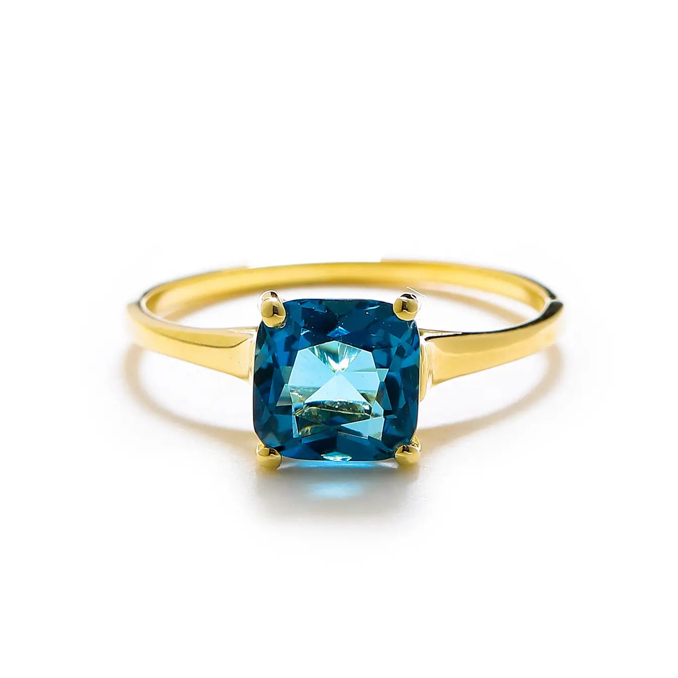 10K Yellow Gold London Blue Topaz Ring